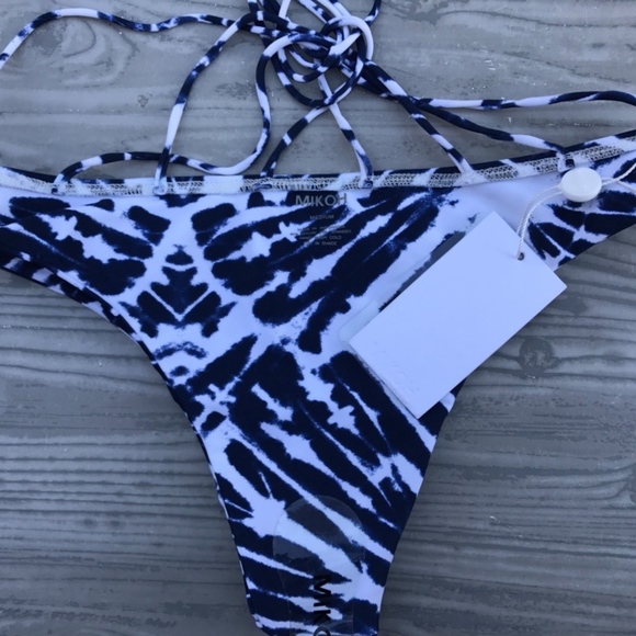 Mikoh SEYCHELLES String Detail Monokini One Piece - Picture 3 of 5